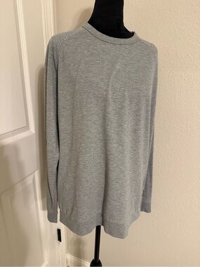 Free Fly Apparel Heather Grey Crewneck Pullover